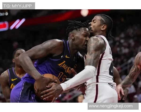 湖人对阵火箭比赛精彩回顾湖人领先23分的精彩瞬间分析