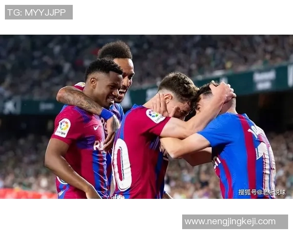 南京街舞队边路渗透策略分析与比赛表现的深度探讨 南京街舞队边路渗透策略分析与比赛表现的深度探讨