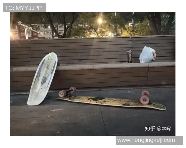 滑板与梦想交织的旅程：周静的深度对话与人生启示